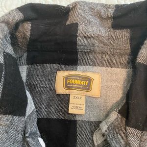 Men long sleeve button up